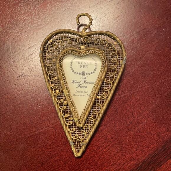 French Bee heart frame, shoe and mini table - Picture 5 of 6